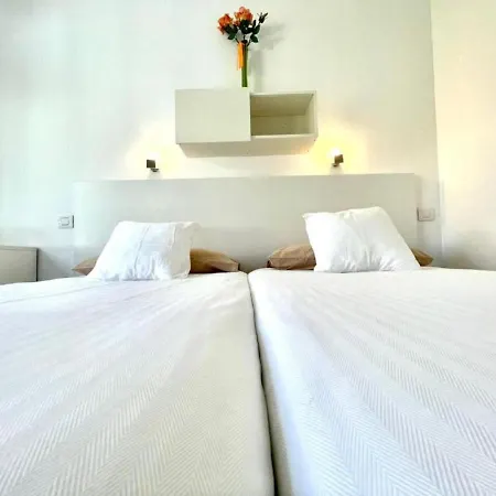 Cozy One Bedroom With Sea View, Pool, Wifi, Ac,