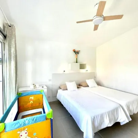 Apartment Cozy One Bedroom With Sea View, Pool, Wifi, Ac, *