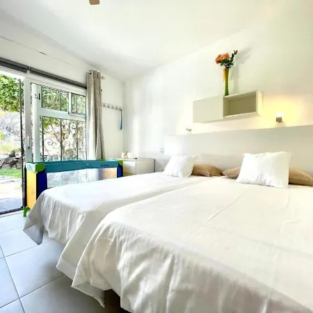 Cozy One Bedroom With Sea View, Pool, Wifi, Ac, Appartement San Agustín